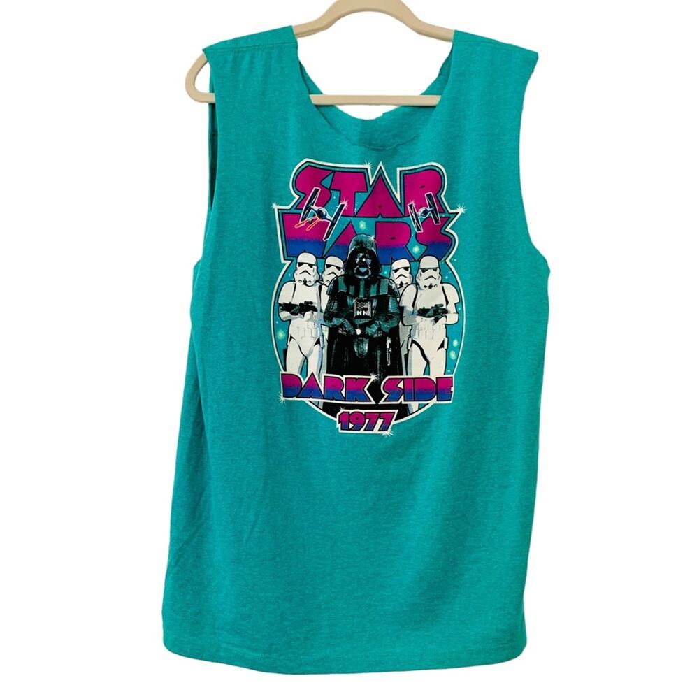 Star Wars | unisex unbranded unsized dark side 1977 t-shirt measures a size M